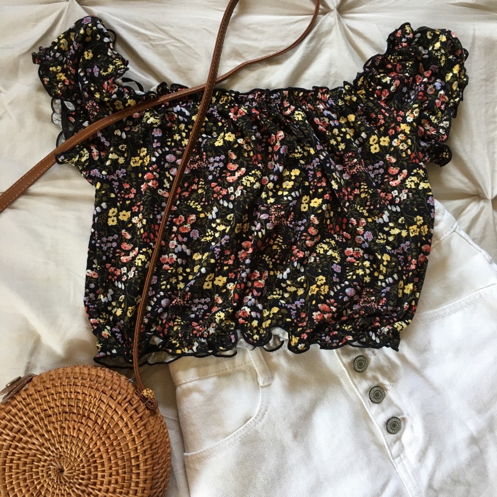 Black Floral Crop Top